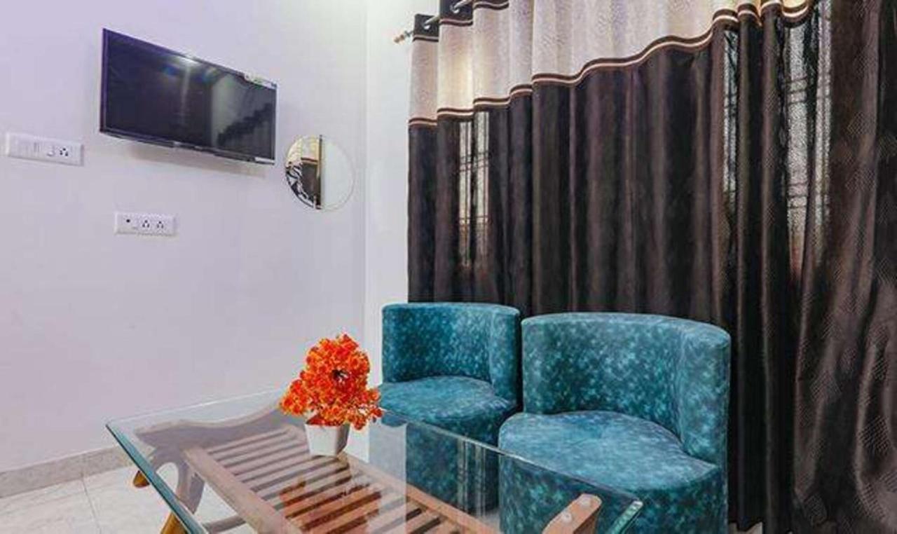 Fabexpress Ss Grand Hotel Banthra Sikandarpur Exterior photo